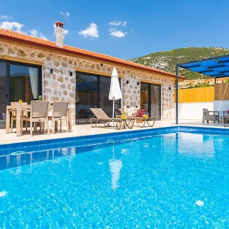 Bezirgan Village 2 Bedroom 1400 Villa *